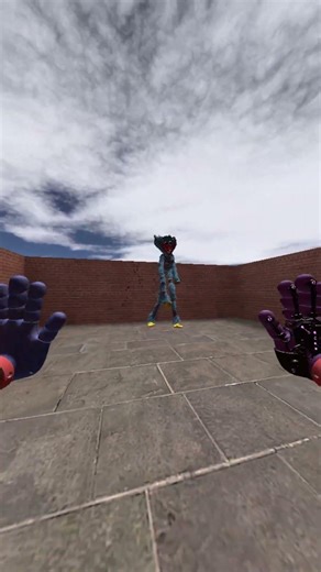 Huggy Wuggy Chased Me In A Maze 😭