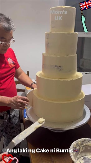 5 Layer Cake 🇬🇧 | Lorie Juachon