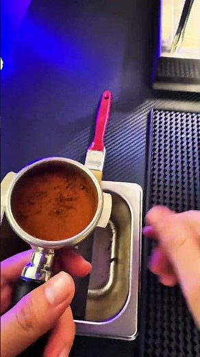 Milesto EM19 M2 espresso machine and CRM 022 grinder
