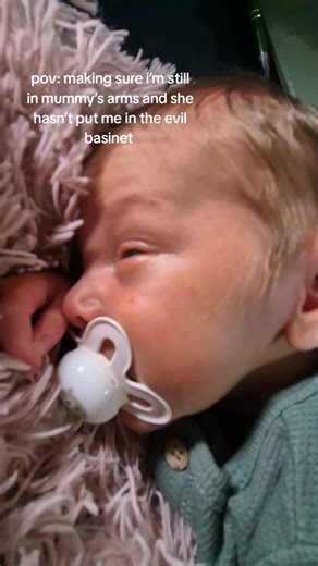 #mumsoftiktok #babiesoftiktok #fyp #peepingbaby