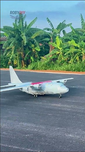 Will This Giant RC C-130 Hercules Crash Again?