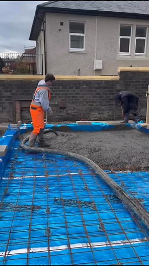 🚧 Concrete pour in progress! 🏡 From damp-proofing to steel mesh reinforcement – it’s all about getting the base just right before the concrete pour. When you’re starting your next dream build, get Centreline Construction involved from the ground up. Strong foundations, solid results 💪 #CentrelineConstruction #Foundations #DreamBuild #HomeImprovements #BuildWithConfidence | Centreline Construction