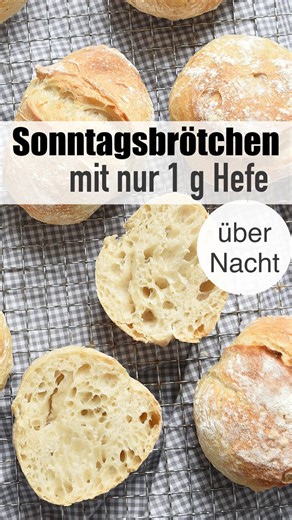 📌Jetzt abspeichern und Re-Posten! 👌💾 𝗦𝗔𝗠𝗦𝗧𝗔𝗚𝗔𝗕𝗘𝗡𝗗: 📝 𝗭𝗨𝗧𝗔𝗧𝗘𝗡: 500 g Mehl Type 550 330 g Wasser 10 g inaktives Backmalz oder 15 g inaktives Sauerteigpulver (optional für mehr Aroma) ➡ 20 Sek./Stufe 3 ⏳ 45 Min. im Mixtopf ruhen lassen ➕ 1 g Trockenhefe (oder 3 g frische Hefe) ➕ 10 g Salz ➕ 30 g Wasser ➡ 5 Min./Teigstufe ‼️Der Teig ist sehr klebrig! Das muss so. 𝗙𝗮𝗹𝘁𝗲𝗻 & 𝗴𝗲𝗵𝗲𝗻 𝗹𝗮𝘀𝘀𝗲𝗻: In eine eckige geölte Teigwanne geben und das erste Mal falten, nach 30 Min