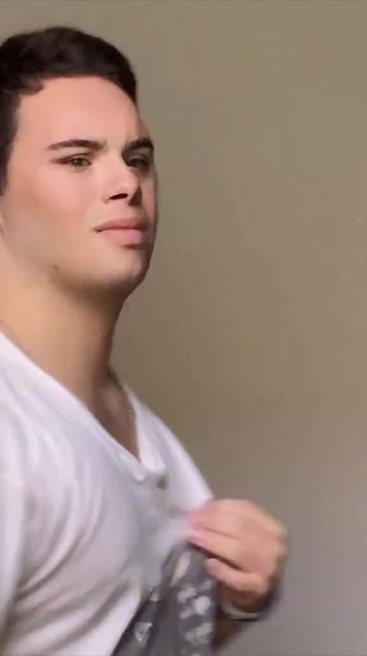 Mogging: The Homeless Experience Explained