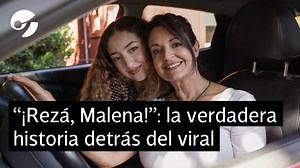 "Rezá, Malena": la historia detrás del video viral Daniela y su hija Malena saltaron a la fama de las redes por su reacción al quedar atrapadas con su auto en una inundación. Cinco años después, los memes no paran. Ahora cuentan la verdad detrás de ese episodio. Más: https://clar.in/3wfyB3F | Clarín