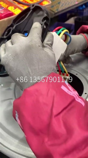 How to assemble a cable reel?