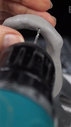 Sculpting the Unseen: Alien Worm Creation #shorts