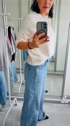 Instylecy.com on Instagram: "New wide jeans elastic XS-L €38!!! 📲📲🔝🔝🔝 #instylecy #newdenim #newpost #newcollection #sendmessage"