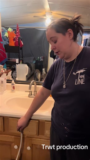 Timblin way of doing things 🤣 #redneck #water #foryoupage #fyp @Brittw291