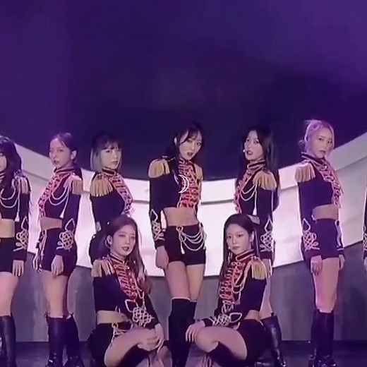 LETS BURN IT UP #loona #whynot #loonaverse_from