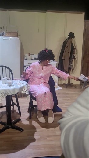 Doris Dollard (Dee) in Raisin in the Sun