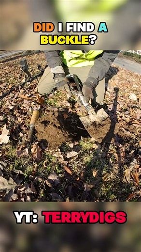 Did I find a buckle? #metaldetecting