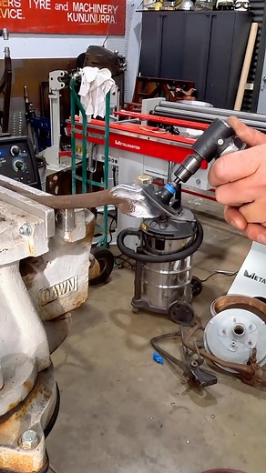 Bennetts Customs Co on Reels