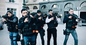 A brigád – Versailles kőkemény bűnüldözői a Direct One-on tesznek rendet