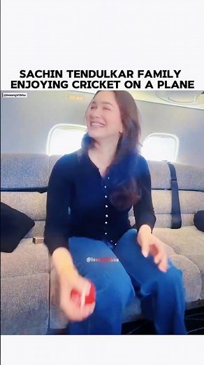 Sachin Tendulkar Family Plays Cricket On A Plane 🥰🙏#SachinTendulkar #Sachin #GodOfCricket #trend