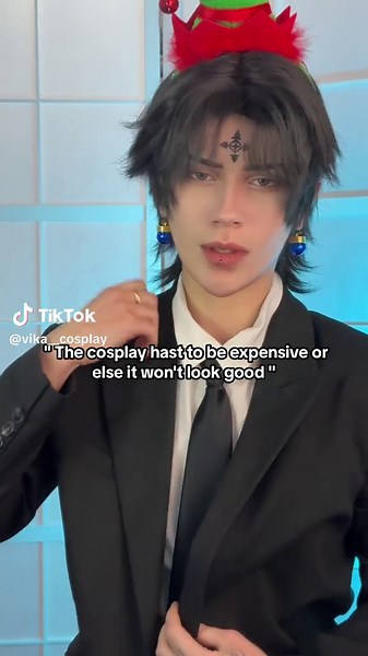 Chill Bestie Cosplay Challenge with Chrollo from Hunter x Hunter