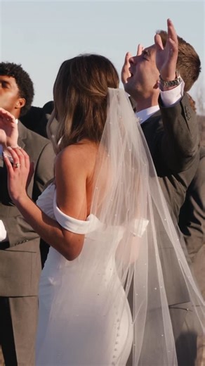 Andrew Gilford | Virginia Wedding Videographer on Instagram: "A ceremony filled with the presence of Jesus. A & C incorporated several worship songs in the middle of their ceremony to reflect on the goodness of God & into a theme of worship 🌿 • #weddingvideographers #vaweddingvideographer #virginiaweddingplanner #virginiaweddingphotographer #virginiaweddings"