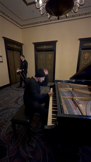 Have you ever had a Chicago deep dish and an Italian beef in the same day? #yolo #piano #palmerhouse #chicago #pianoplayer | Jacob Tolliver