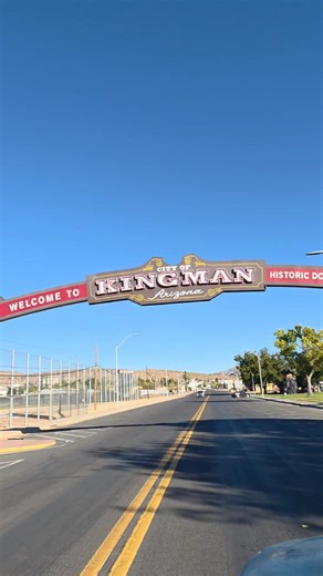 Classic Route 66 in Kingman Arizona | Route 66 Road Relics