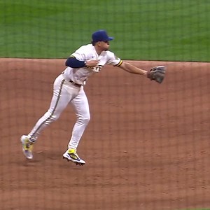 96K views · 2K reactions | The Brewers are just a 1/2 game out of a Wild Card spot.  | MLB | Facebook