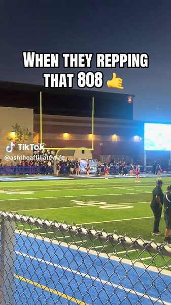 Sloan Homecoming Game: When They're Rep'ing That 808 🤙