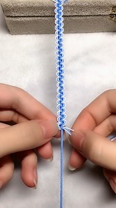 How to Make Friendship Bracelets Beginner Friendship Bracelet Tutorial 🥰😍 #TutorialVideoReels #Friendship #Beginner #Bracelet #braceletfemme #bracelethomme #bracelets | Bracelet Tutorials