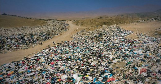 O impacto ambiental e social do fast fashion | Balanço Social