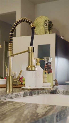 Inside Look: Sheneese and Doug's Contemporary, Country Living