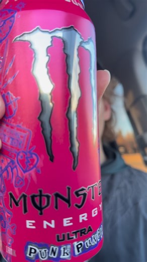Gavin Robbins on Instagram: "Gas or not gas: monster ultra punk punch! @monsterenergy #monster #punkpunch #newmonster #review #drink"