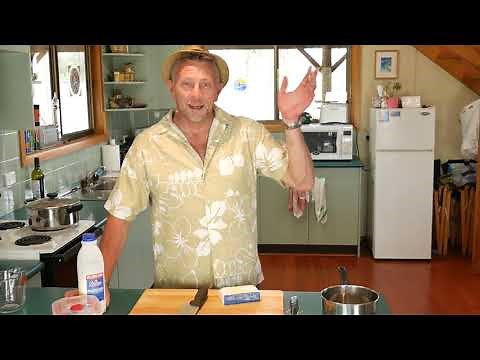 Groover's Corned Beef with White sauce