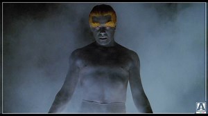 Stand-up comedy can be a cut-throat business, but in Sam Coex’s world, it’s downright murder… THE COMIC 🎭 arrives on the Arrow Video Channel and Digital HD August 3 and Blu-ray August 24/25 | Arrow Video