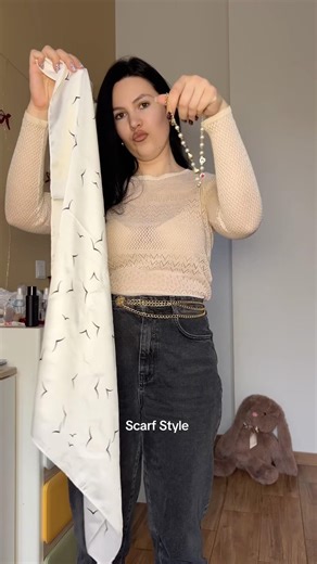 It’s so pretty..🥰yes or no? #scarfstyles #scarfhacks #fashionhack #styling #fyp