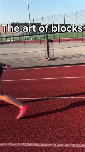 #athletics #trackandfield #sprinting #fyp #blocks #blockstart #spikes #sprint #sprinter @alba x @lewis parsons @macey