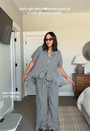 Timeless Gingham Fashion Trends