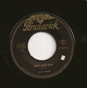 Patsy Cline - She's Got You / Strange