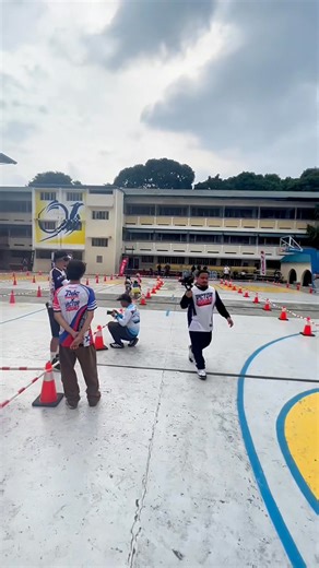 2020-2021 all girls category. I got goosebumps seeing Mighty Maddie do her best na maki sabay. Proud of you girls. 🩷💜 🩵 Kauai & Nadia FAYR M. Victor Squad Halloween race. | Mighty Maddie