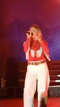 Anne Wilson at Freedom Fest!😁 #annewilson #concert #fest #4thofjuly #music