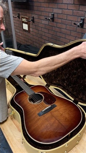 Opening up a Huss and Dalton Dreadnought