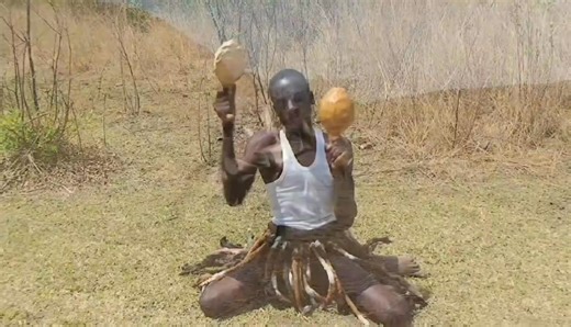 The dance of an original hen( road runner) shows that the drumbeat has the great impact to the African music. | Rishon music