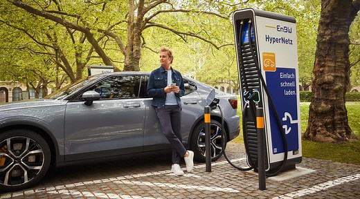 E-Auto unterwegs laden - Schnell, einfach, überall