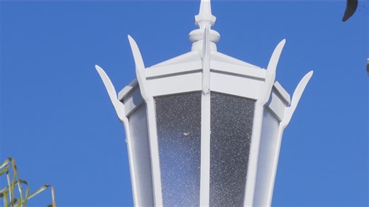 Kensington residents angered over the city replacing century-old streetlights