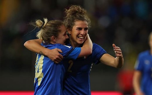 Calcio femminile, qualificazioni Mondiali 2023: l'Italia batte 7-0 la Lituania