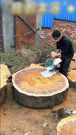 LIVE WOOD ✨epoxy resin creates a table#shorts #crafts #skills #woodworking