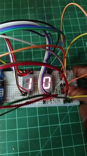 2 Digit Up/Down Counter 🔢 | 7 Segment + Arduino Uno #Shorts #solarconverter