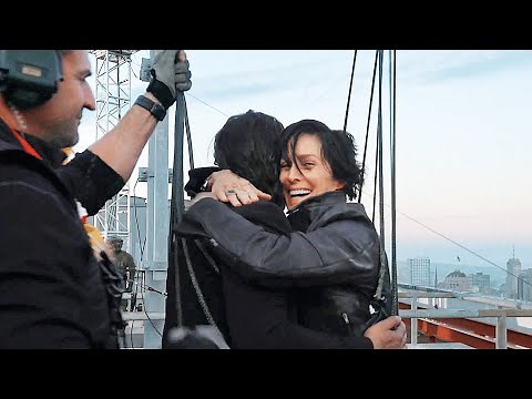 THE MATRIX RESURRECTIONS Featurette - "The San Fran Jump" (2022)