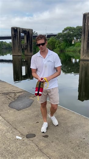 Aquatic Throw Line Techniques for Effective Water Safety