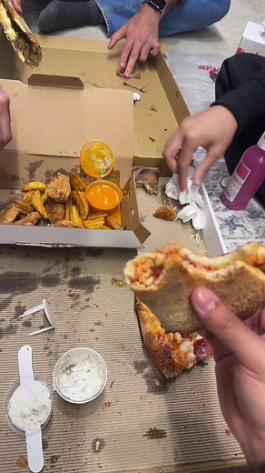 اقوى بيتزا بالدنيا: وصفات ونكهات لا تقاوم