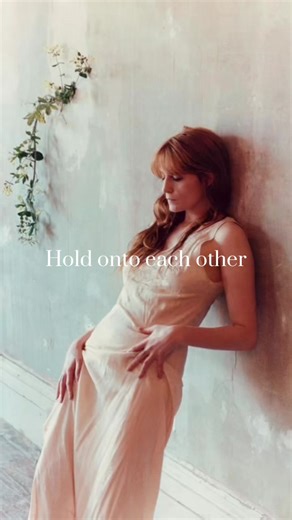 Exploring the Lyrics of June by Florence The Machine