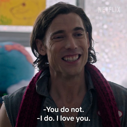 Jack giving pure golden retriever energy 🥹 ☃️ HOT FROSTY, starring Lacey Chabert and Dustin Milligan, is now playing on Netflix. | Netflix
