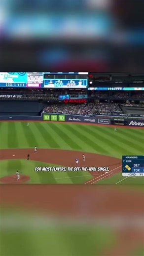 Plays that prove Alejandro Kirk has zero speed